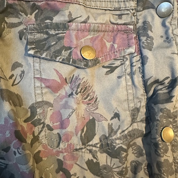 Kismet camo army green floral button zipper front hood drawstring coat jacket - Picture 5 of 12